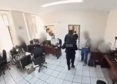 Fiscalía de Oaxaca lleva a declarar ante Ministerio Público al Presidente Municipal, escolta, Director, Subdirector y elementos de la policía de Mitla para determinar responsabilidades por hechos violentos