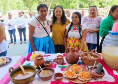 Entrega DIF Oaxaca equipamientos Cocina Saludable para fortalecer la alimentación de la niñez en Valles Centrales