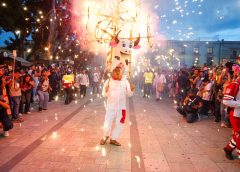 Tradición y color recorren las calles de Oaxaca con segundo Convite de la Guelaguetza 2026 