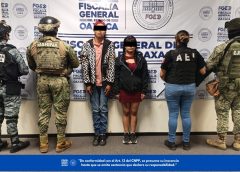 Cateo en El Rosario por narcomenudeo deja dos detenidos, aseguran droga y motos con reporte de robo: Fiscalía de Oaxaca