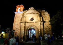 México Brilla ilumina templo de Jalatlaco, barrio mágico de Oaxaca