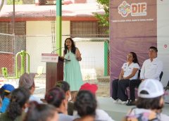 DIF Oaxaca acerca apoyos de bienestar e inclusión a familias de Santa Rosa Panzacola