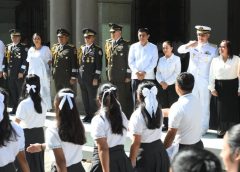 Encabeza Salomón Jara Desfile Cívico-Militar por el 216 Aniversario del inicio de la Independencia de México